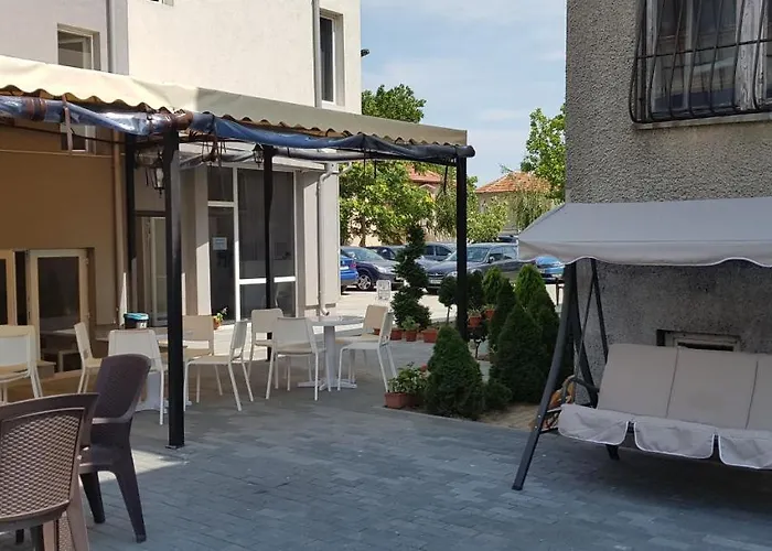 Mida Oda ve Kahvaltı Obzor