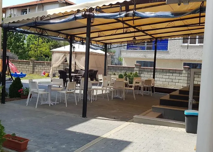 Mida Oda ve Kahvaltı Obzor