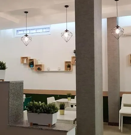 住宿加早餐酒店 Mida 4*
