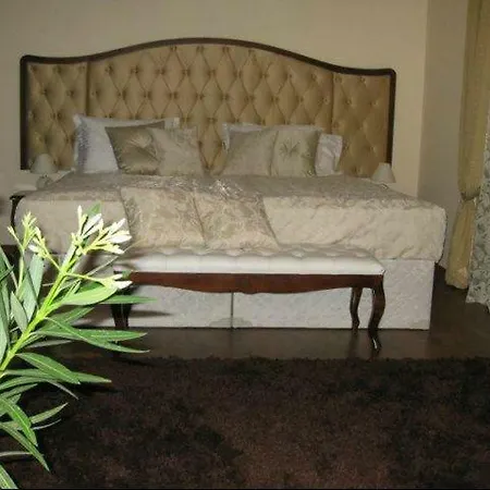 Mida Hotell